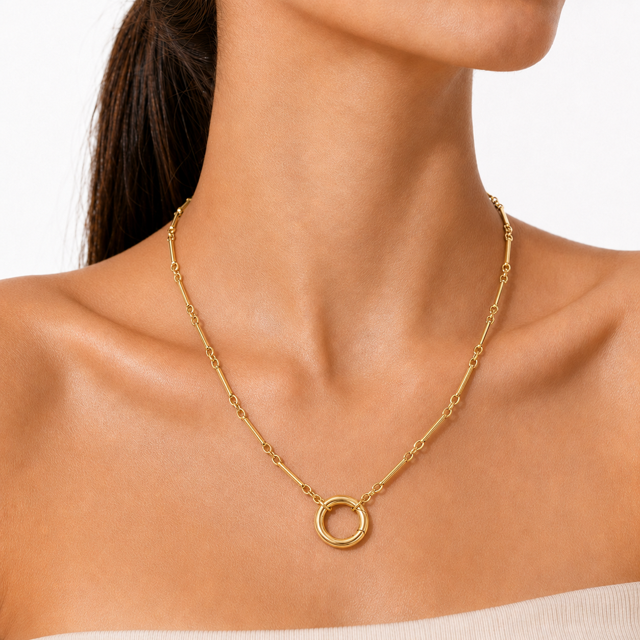 Gold Bar-Link Circle Charm Clasp Necklace