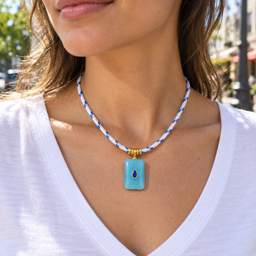 Aqua Blue Pendant Paracord Necklace
